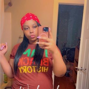 Meet your Posher, Kayla